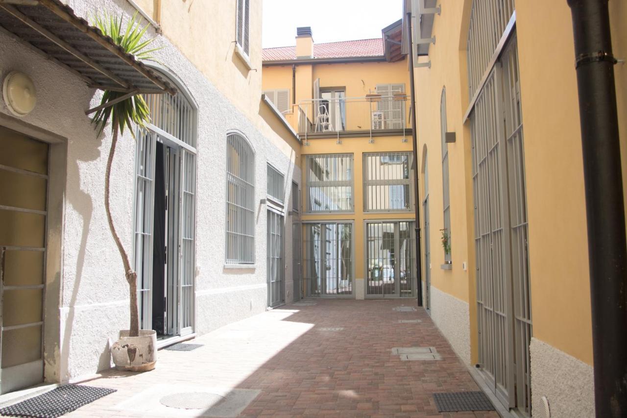 Just Urban - Modern Loft In Center V Giornate Apartment