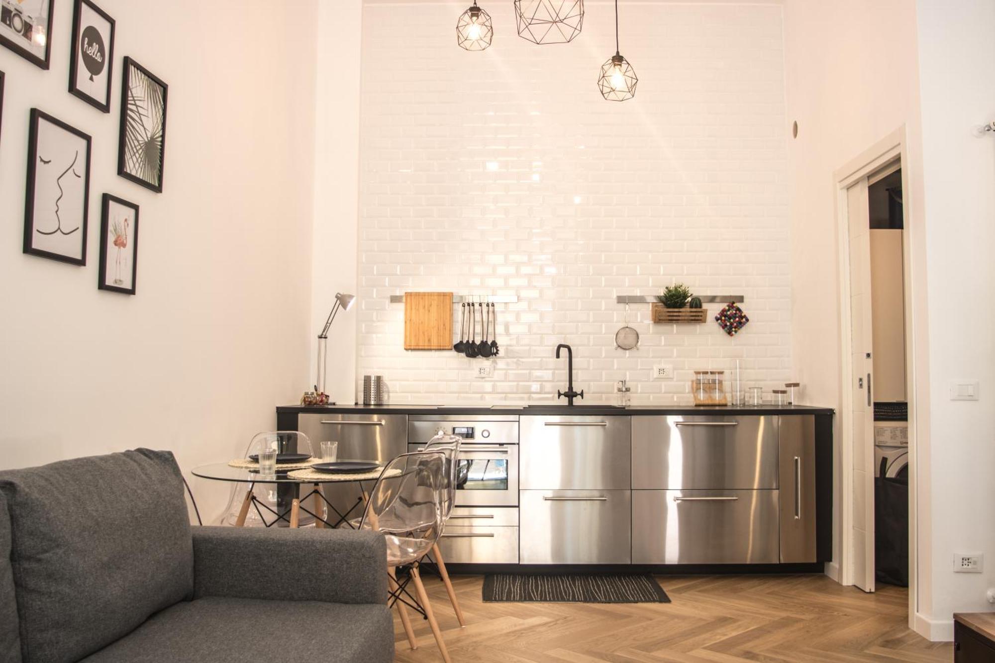 Just Urban - Modern Loft In Center V Giornate Apartment *